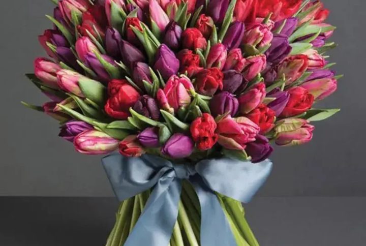 Red Tulips Bouquet