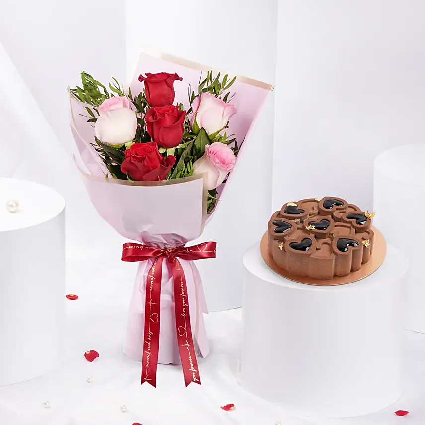 pink-and-red-roses-beauty-bouquet-with-chocolate-for-valentines_1