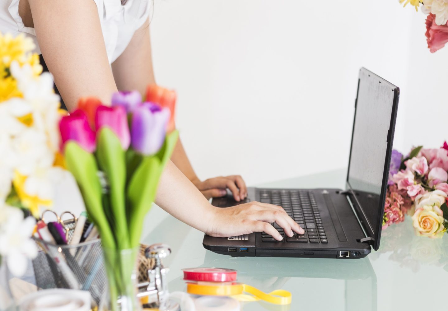 express-emotions-online-flower-delivery-dubai