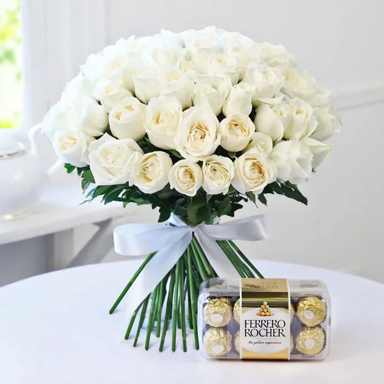 white-roses-bunch-and-ferrero-rocher_1